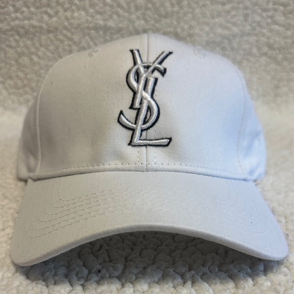 New Fashion Inspired Item (HAT) - Picture 1 of 4